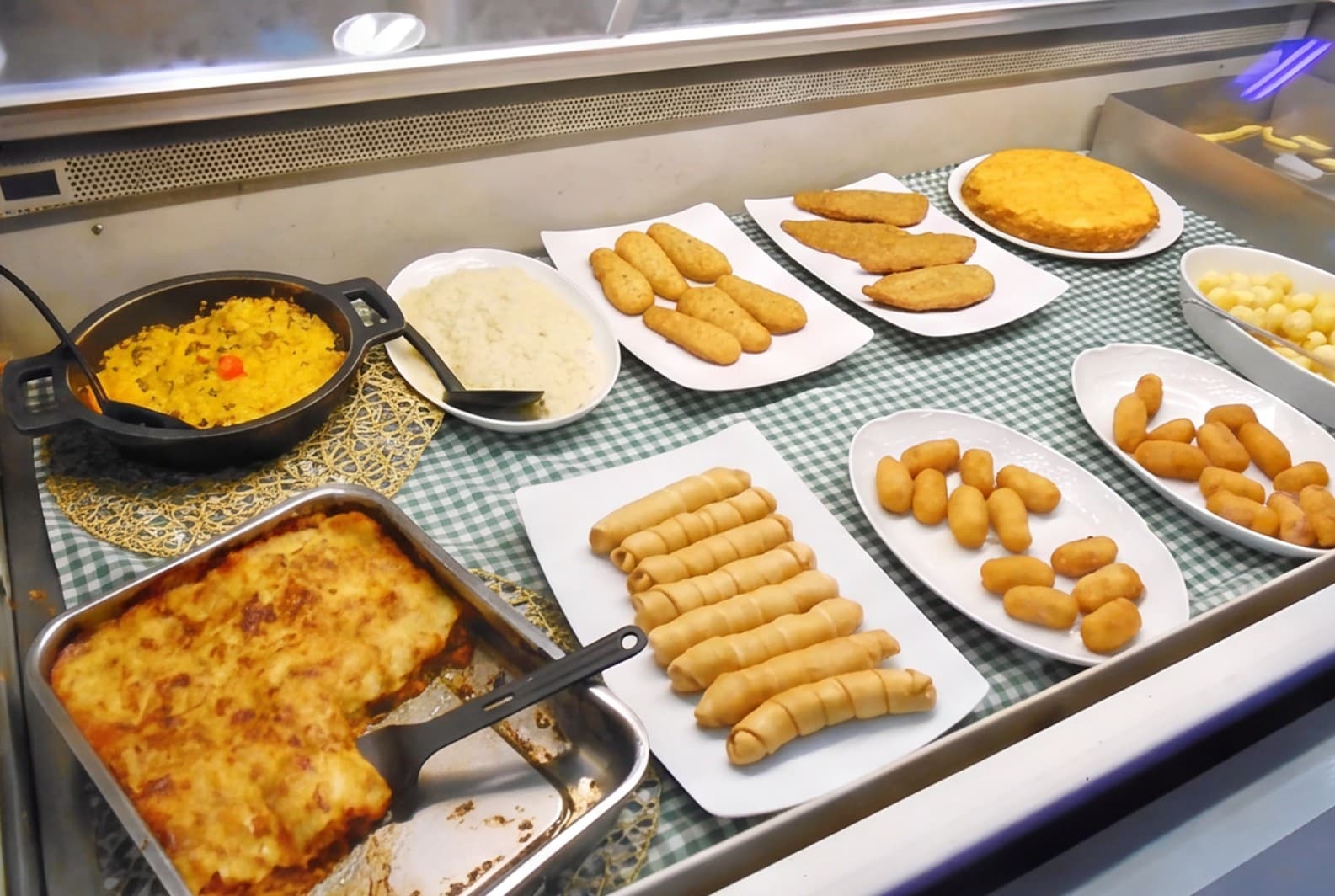 Productos de comida para llevar en Couto Grill, Ourense